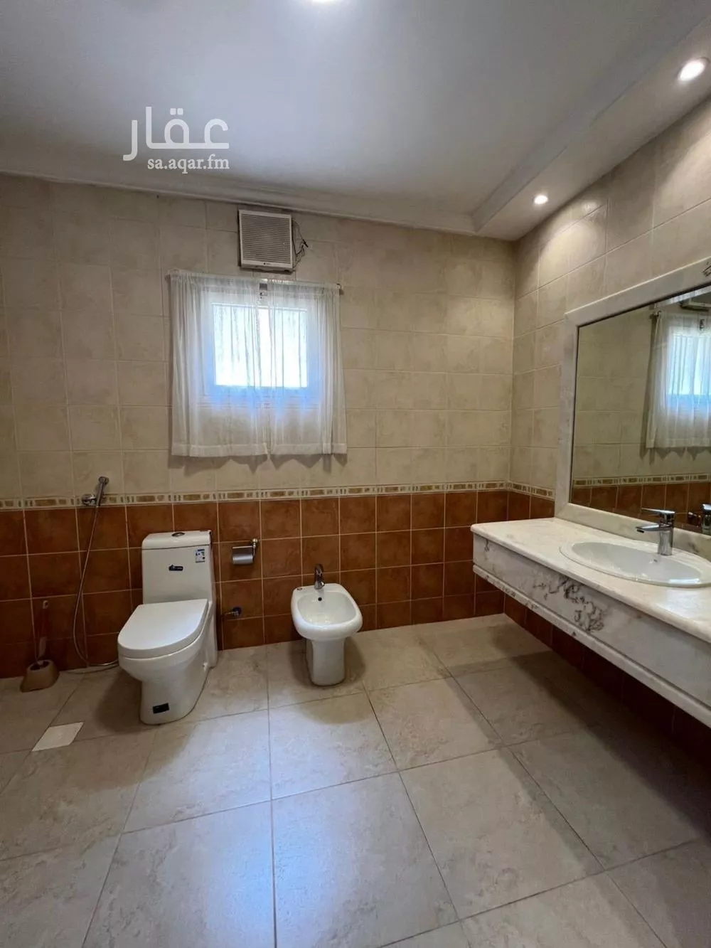 فيلا 7 غرف في البساتين 26