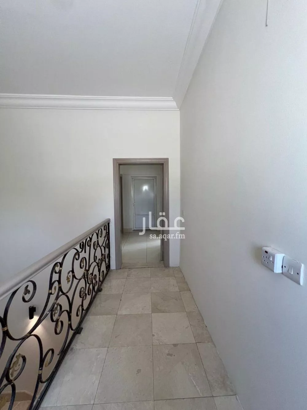 فيلا 7 غرف في البساتين 6