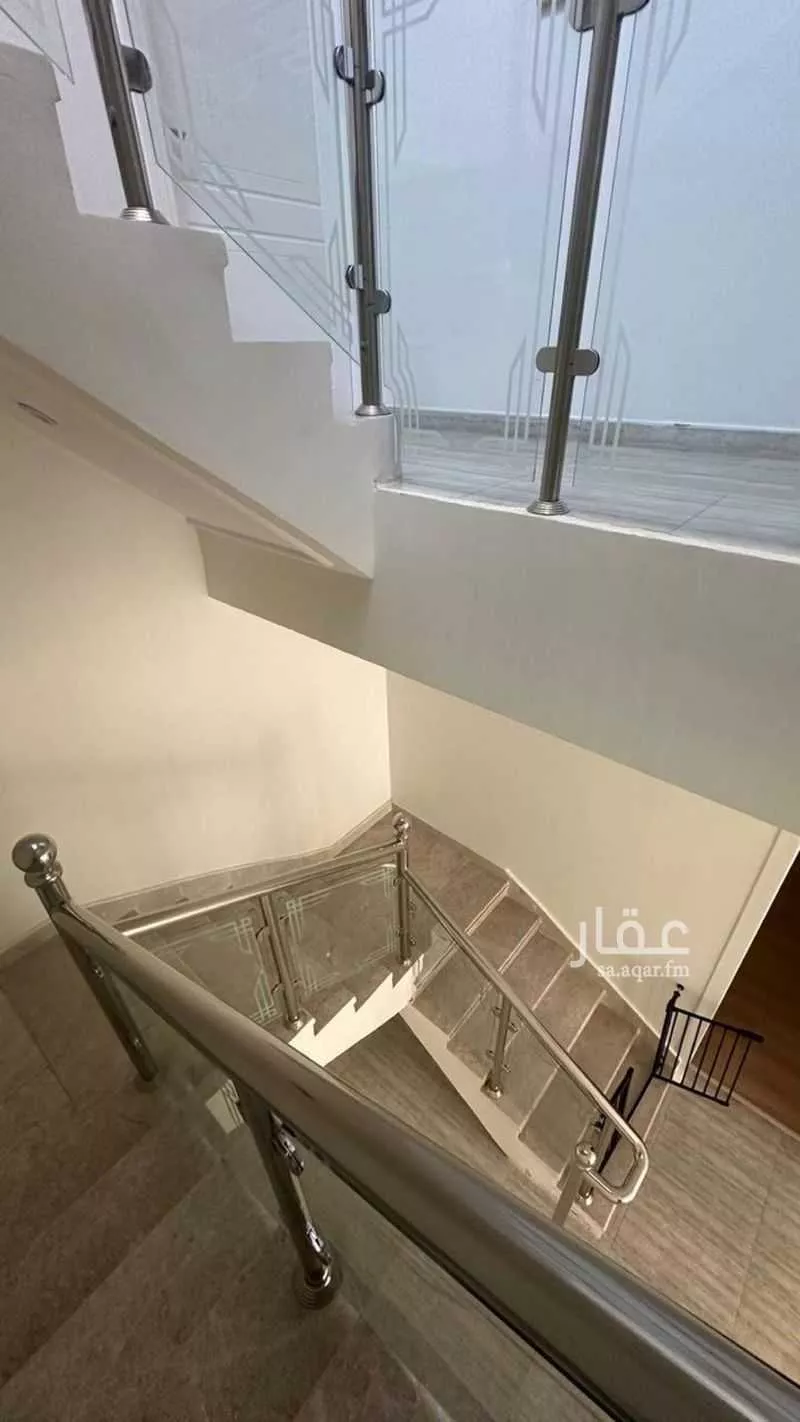 فيلا 5 غرف في المهدية 9