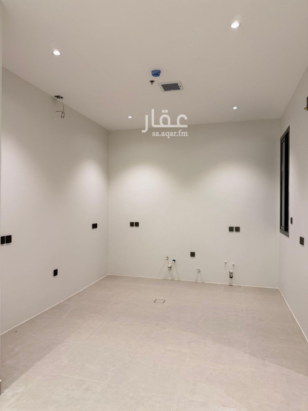 4 bedroom building in Al Rimal, Riyadh 5
