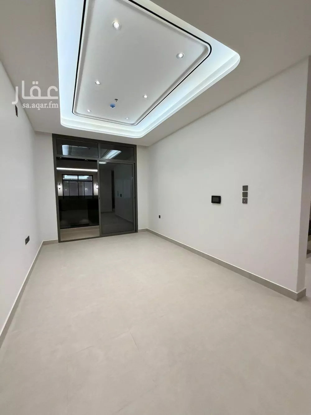 750 sqm building in Al Rimal 7