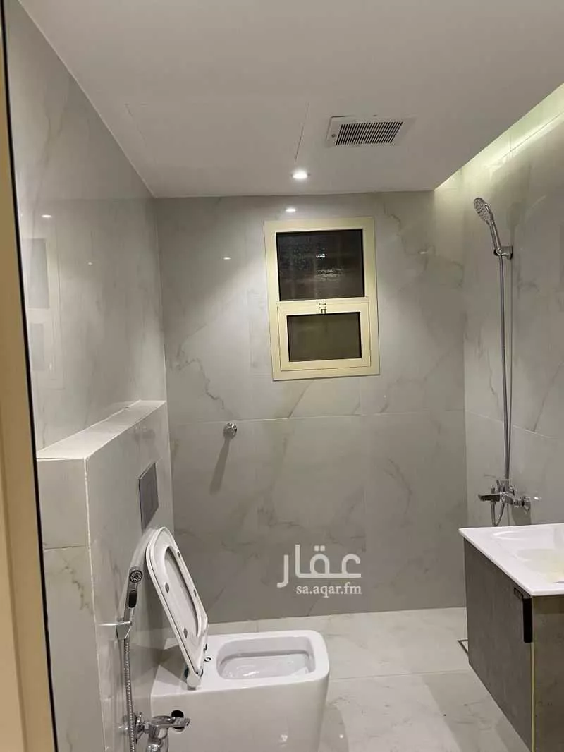 شقة في العقيق