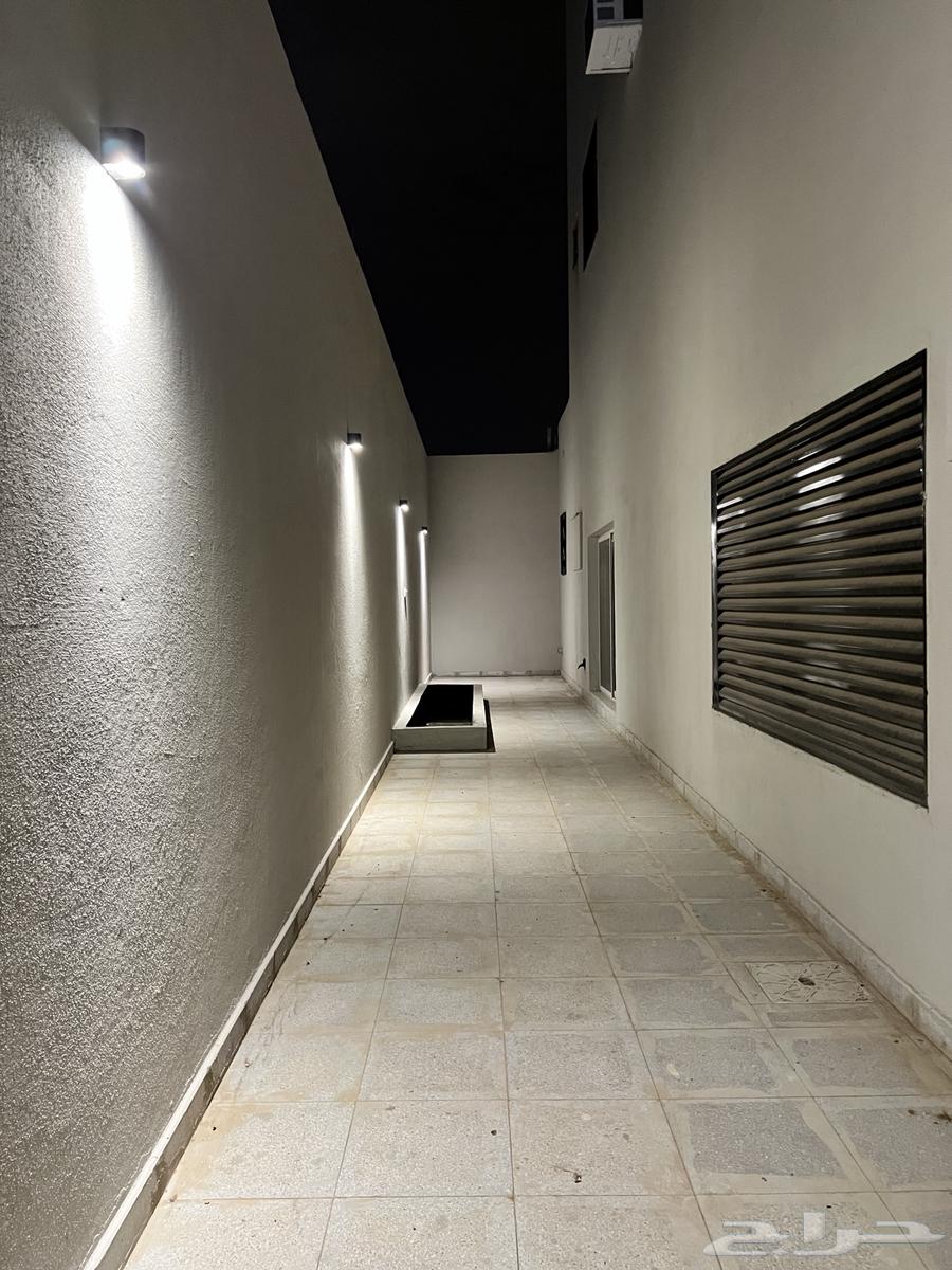 شقة 6 غرف في السكب 12