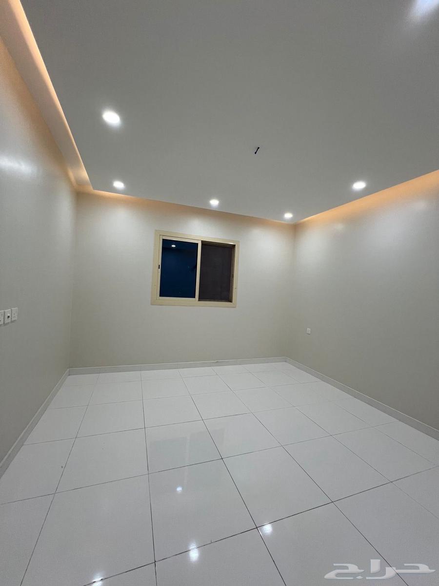 شقة 3 غرف في الرانوناء 6