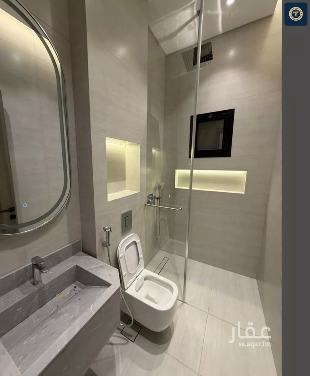 شقة 4 غرف في النزهة 6