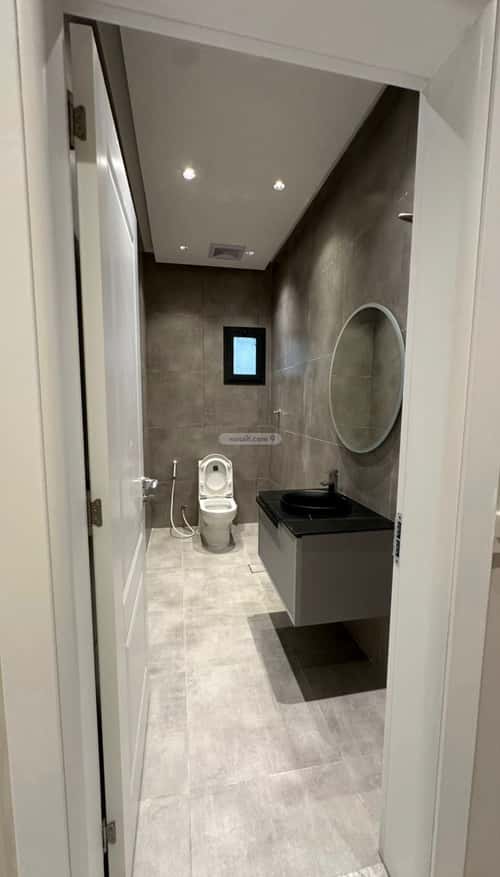 شقة 5 غرف في الصواري 2