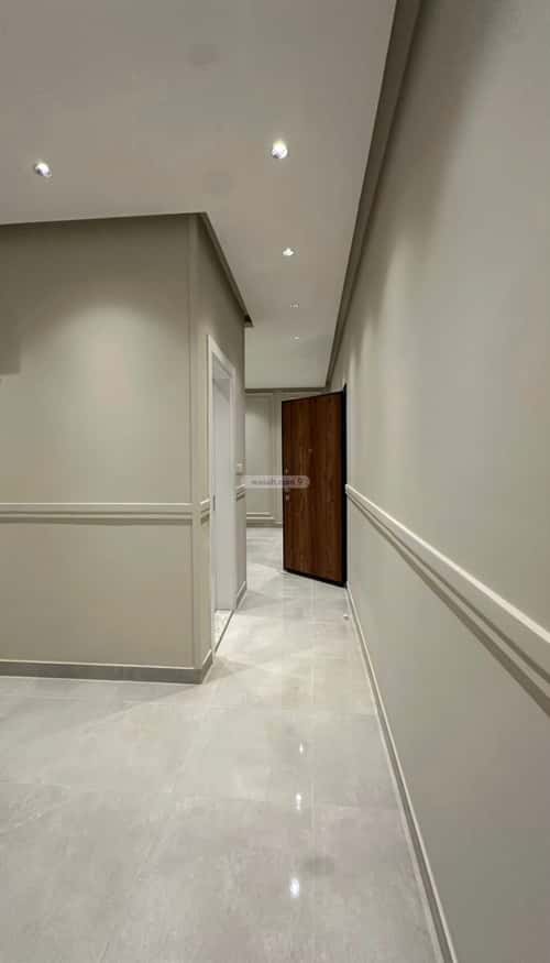 شقة 5 غرف في الصواري 7