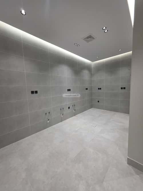 شقة  في الروضة 7