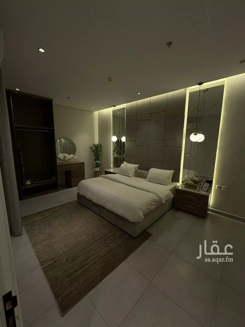 شقة 3 غرف في الملقا 5