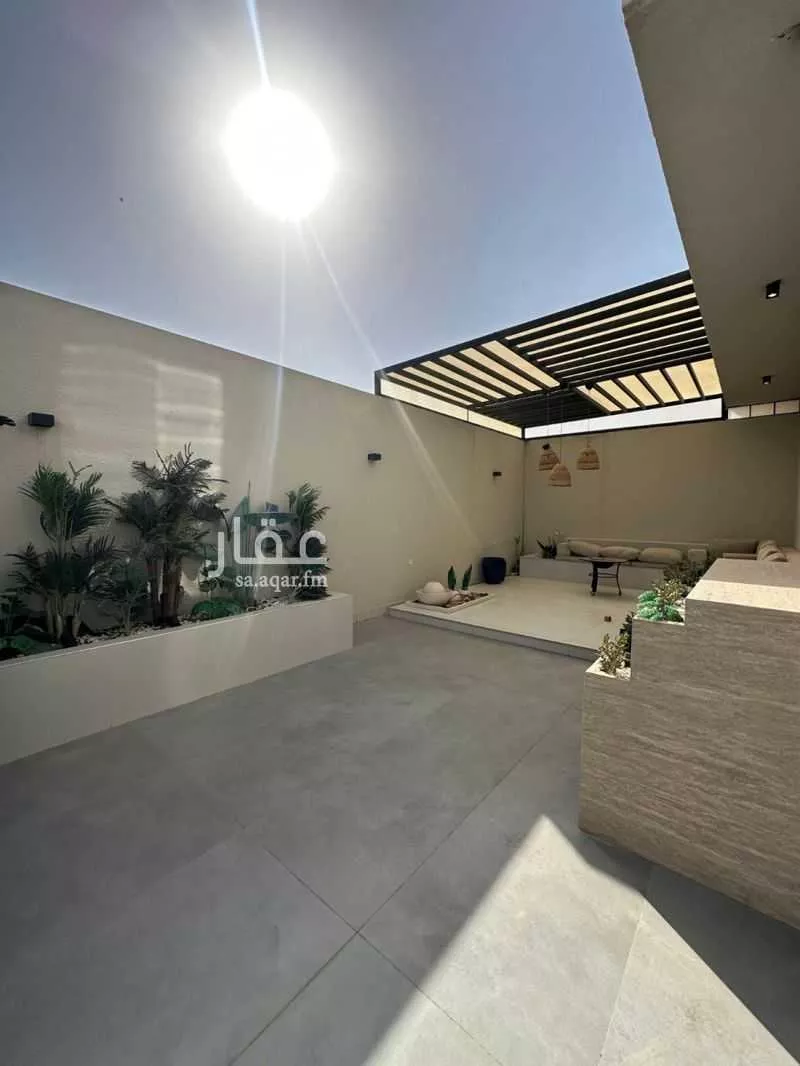 3 bedroom apartment in Al Malqa 15