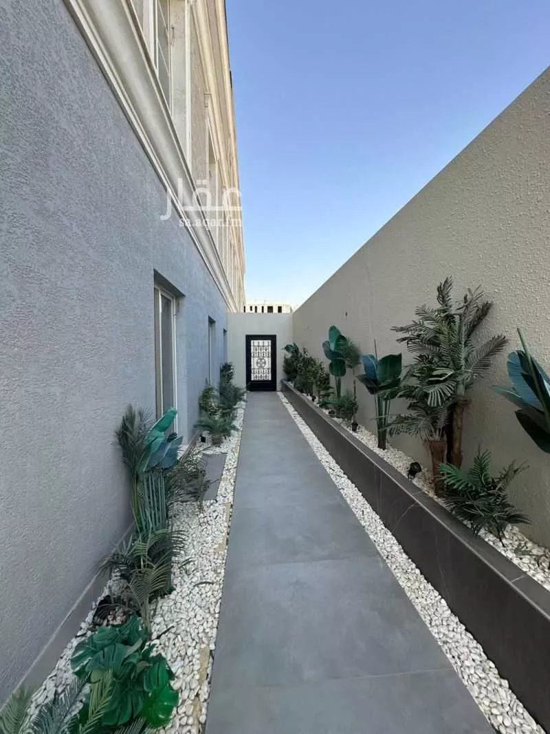 3 bedroom apartment in Al Malqa 16