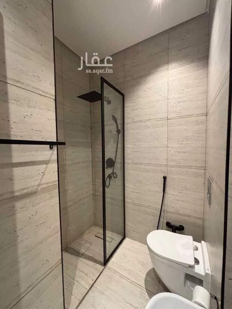 3 bedroom apartment in Al Malqa 11