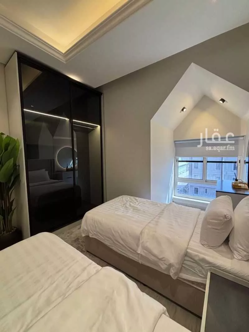 3 bedroom apartment in Al Malqa 7