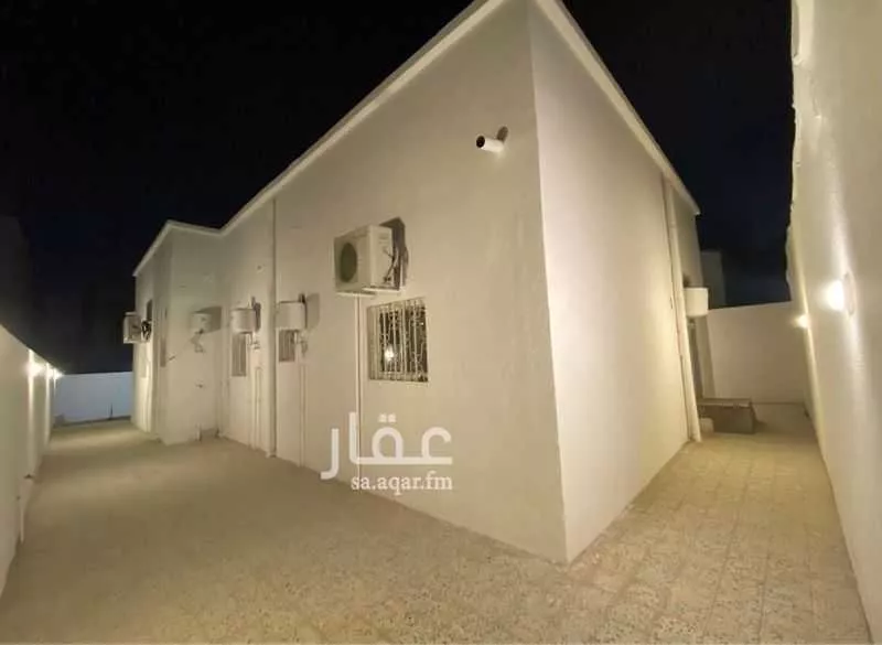 فيلا 3 غرف في الزهراء 4