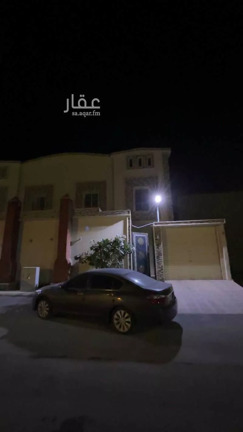 فيلا 7 غرف في ظهرة لبن 9