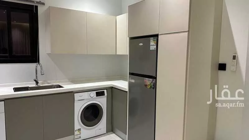 3 bedroom apartment in Al Malqa 6
