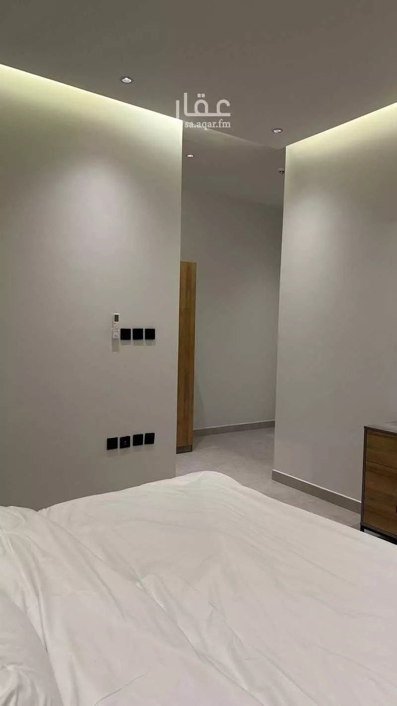 3 bedroom apartment in Al Malqa 8