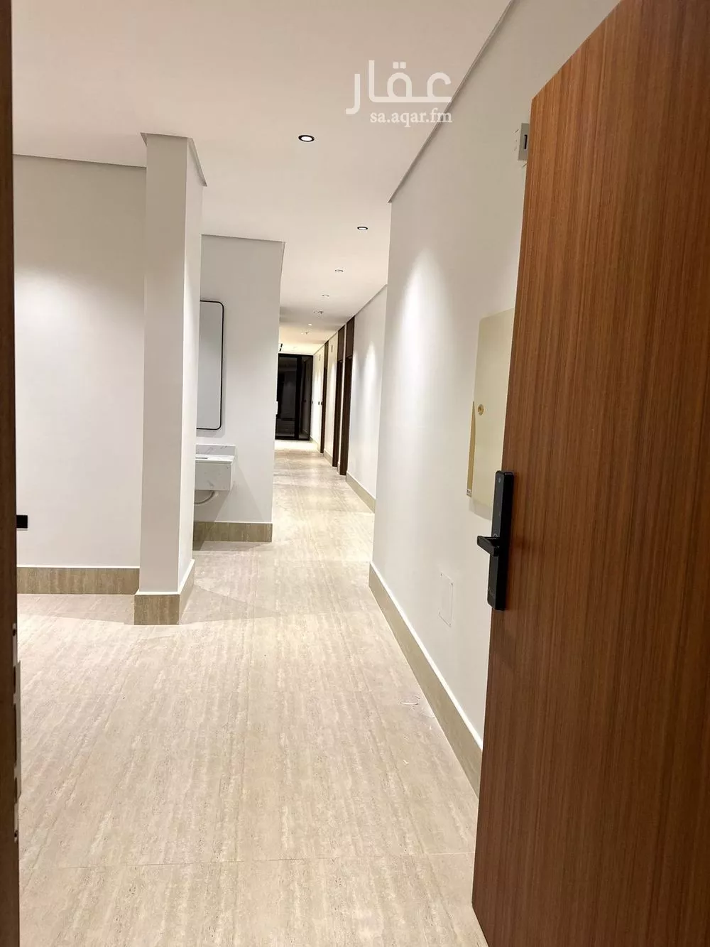 شقة 3 غرف في الخور 6