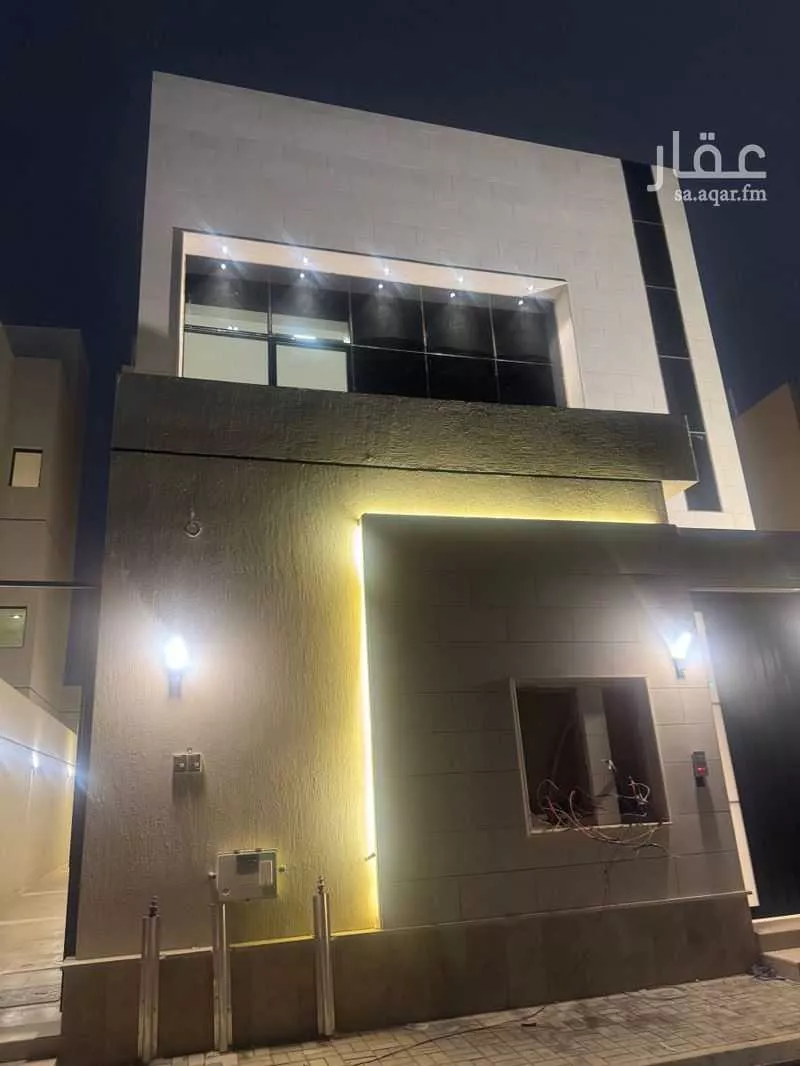 12 bedroom villa in Al Rimal 3