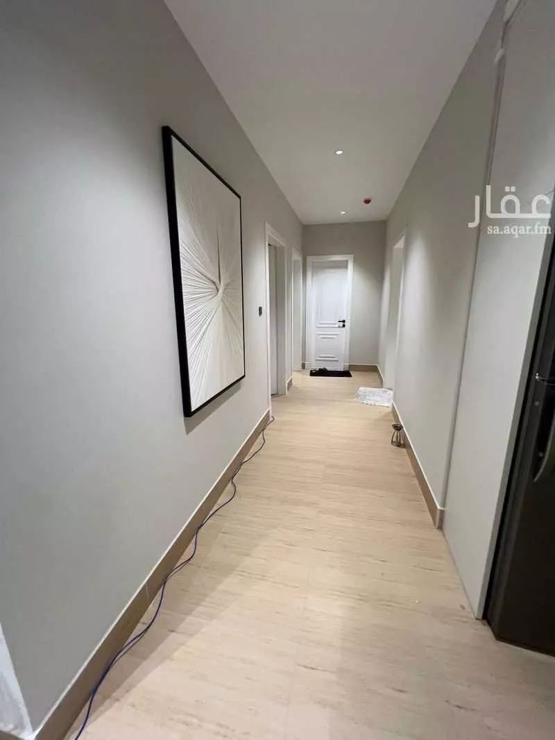 شقة 3 غرف في الحمرا 4