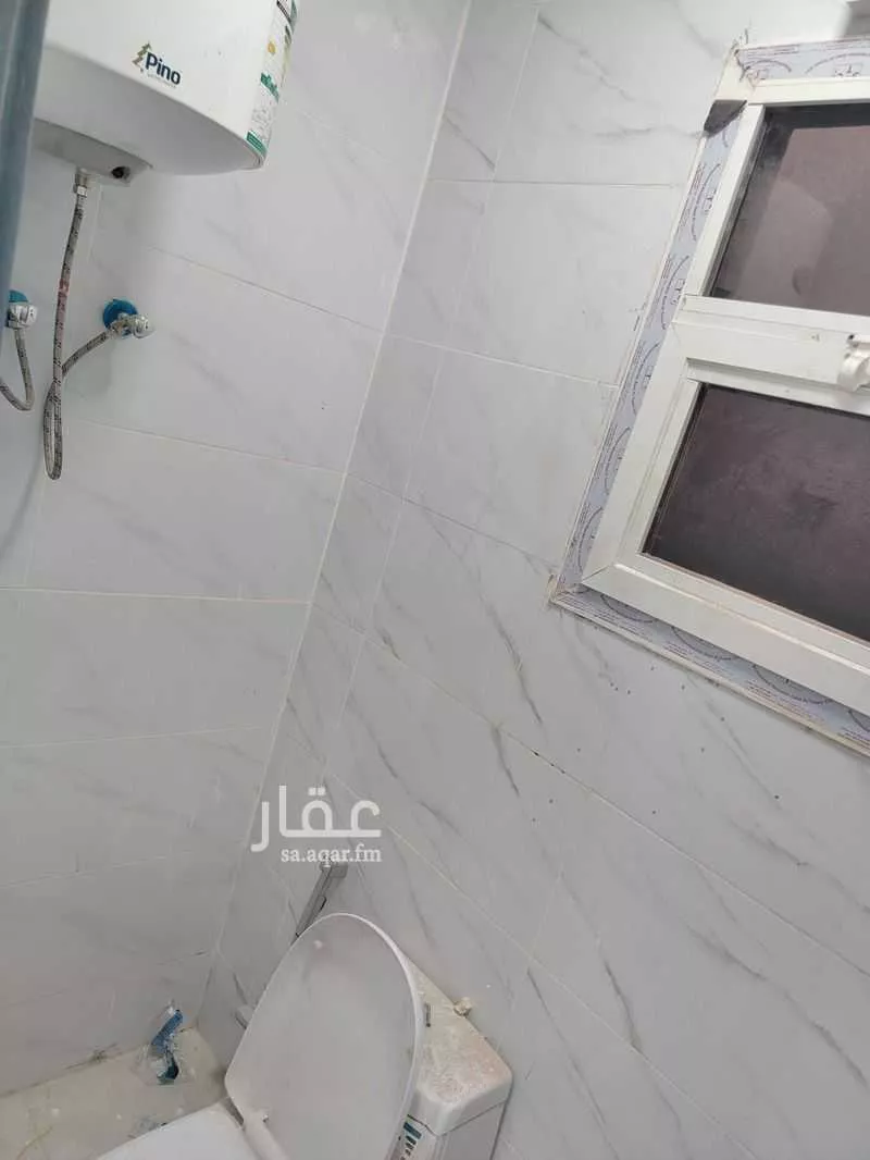 فيلا 3 غرف في العزيزية 4