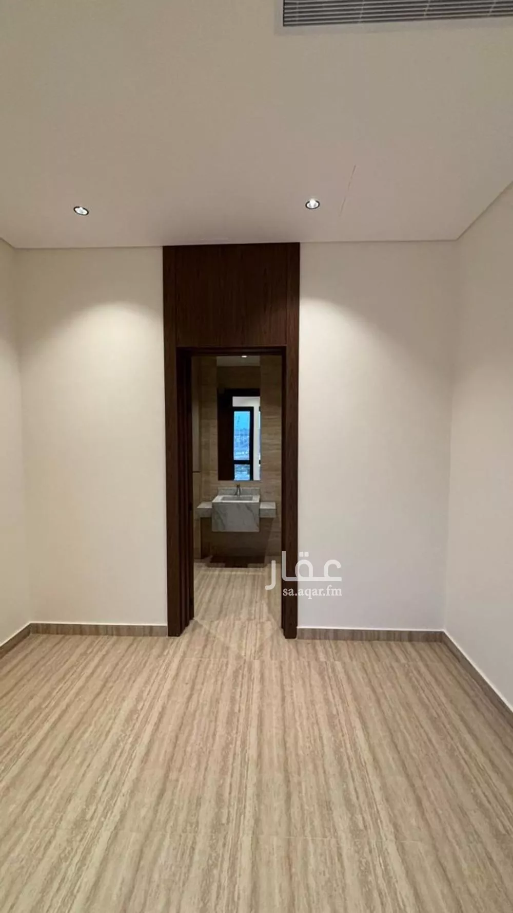 فيلا 6 غرف في مذينب 10