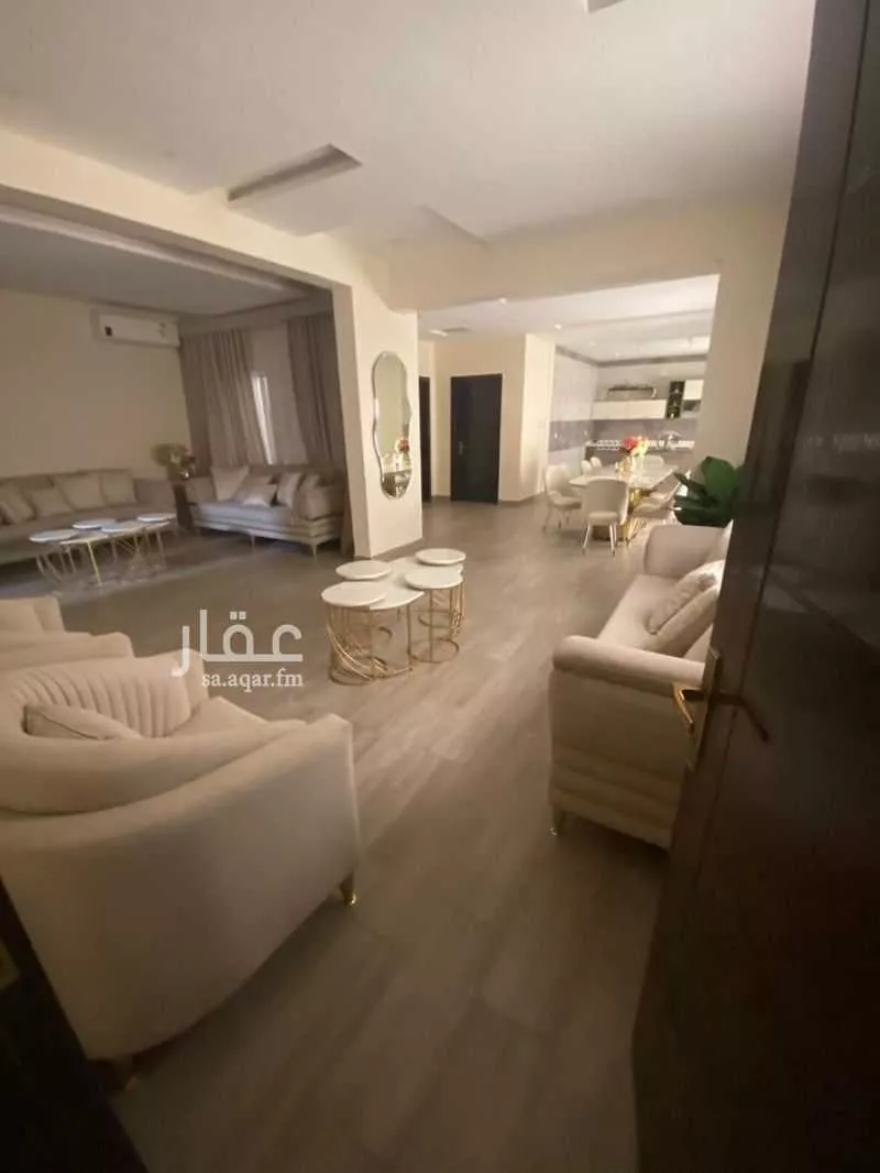 فيلا 6 غرف في الملك فهد 2