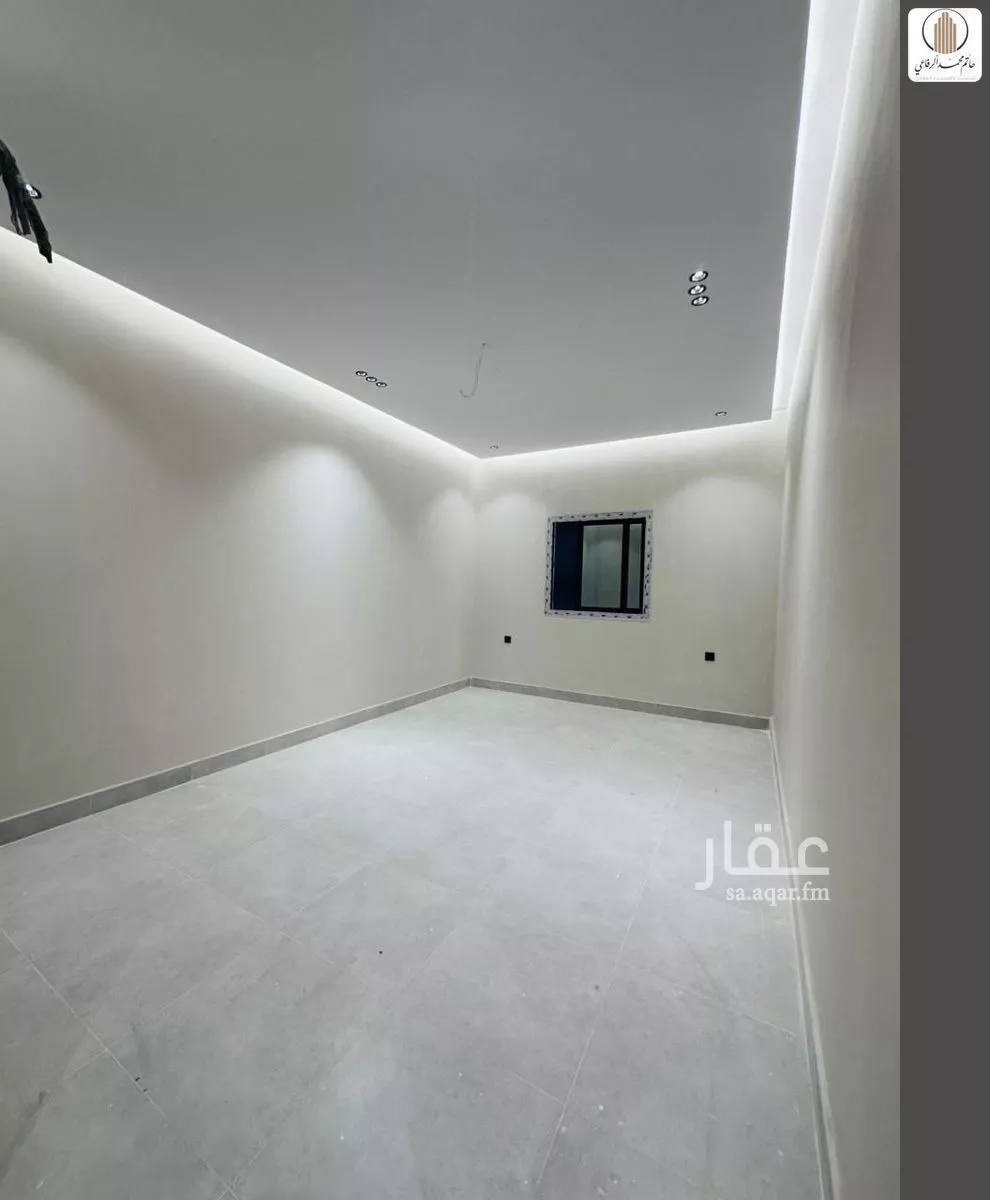 شقة 4 غرف في الروضة 12