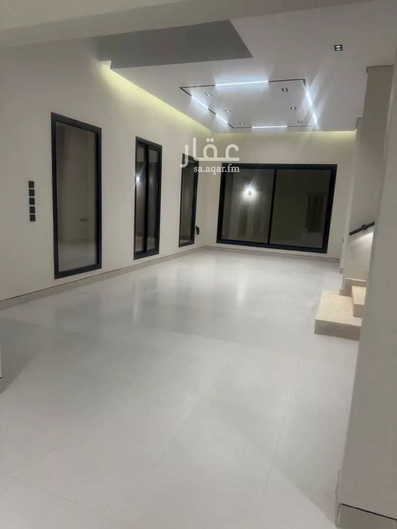 8 bedroom villa in Al Maizilah, Riyadh 4