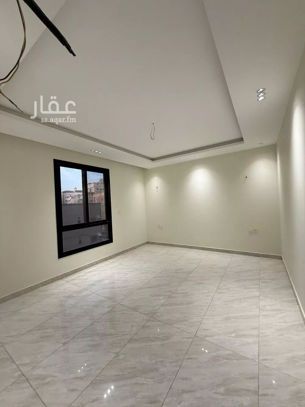 شقة 5 غرف في مدائن الفهد 6