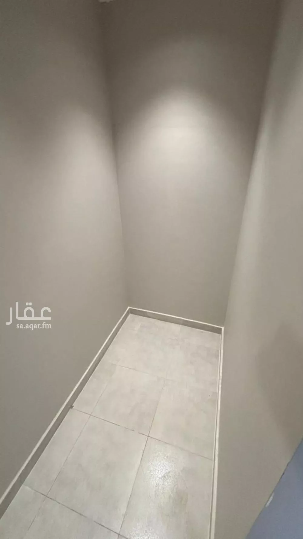 دور 8 غرف في الرانوناء 4