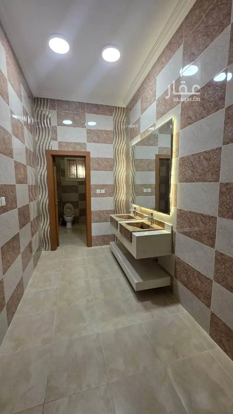 624 sqm building in Al Sawari 3