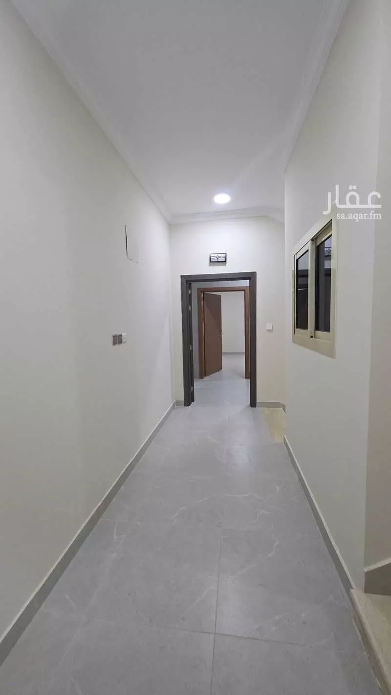 624 sqm building in Al Sawari 25