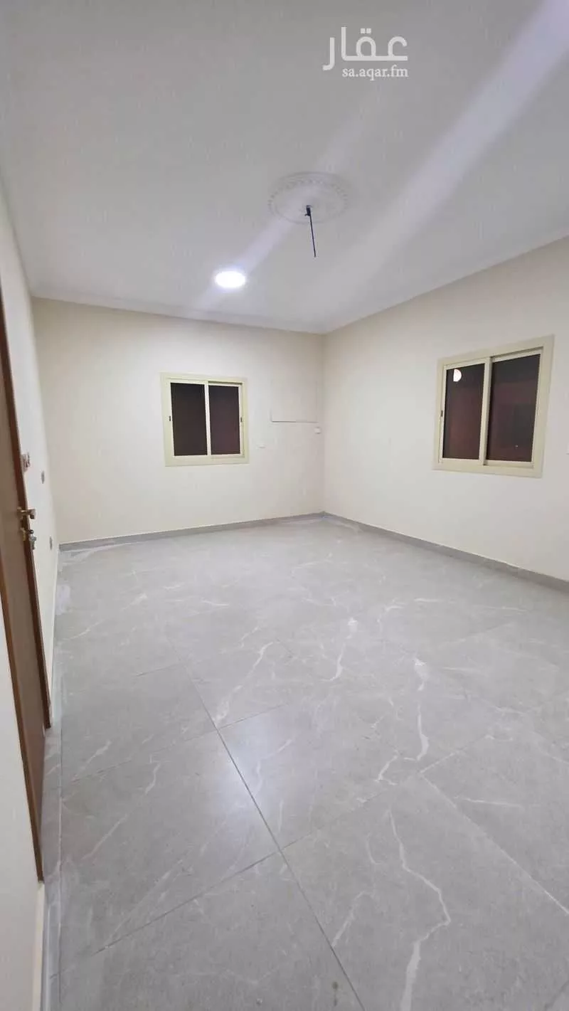 624 sqm building in Al Sawari 28