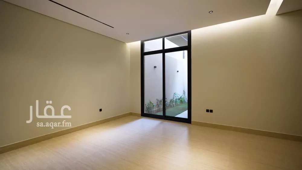 3 bedroom floor in Al Qairawan 20