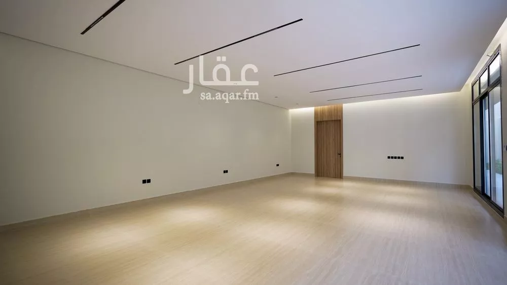 3 bedroom floor in Al Qairawan 4