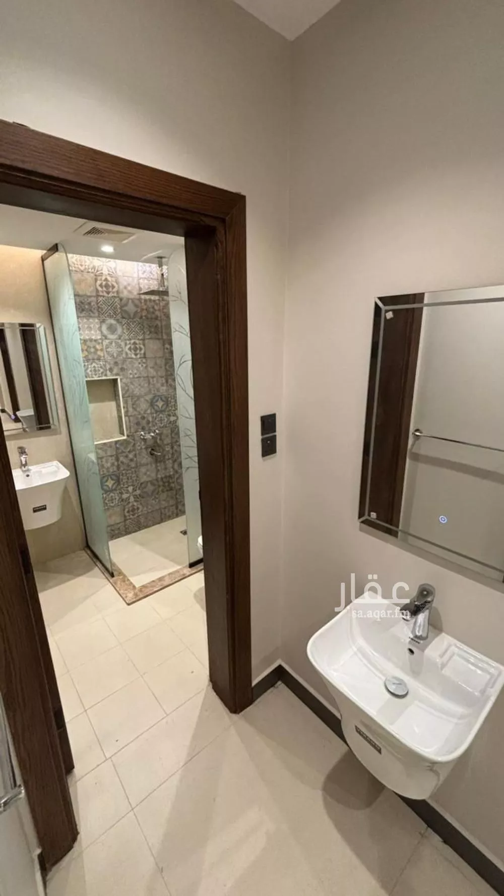 شقة 5 غرف في الغراء 7