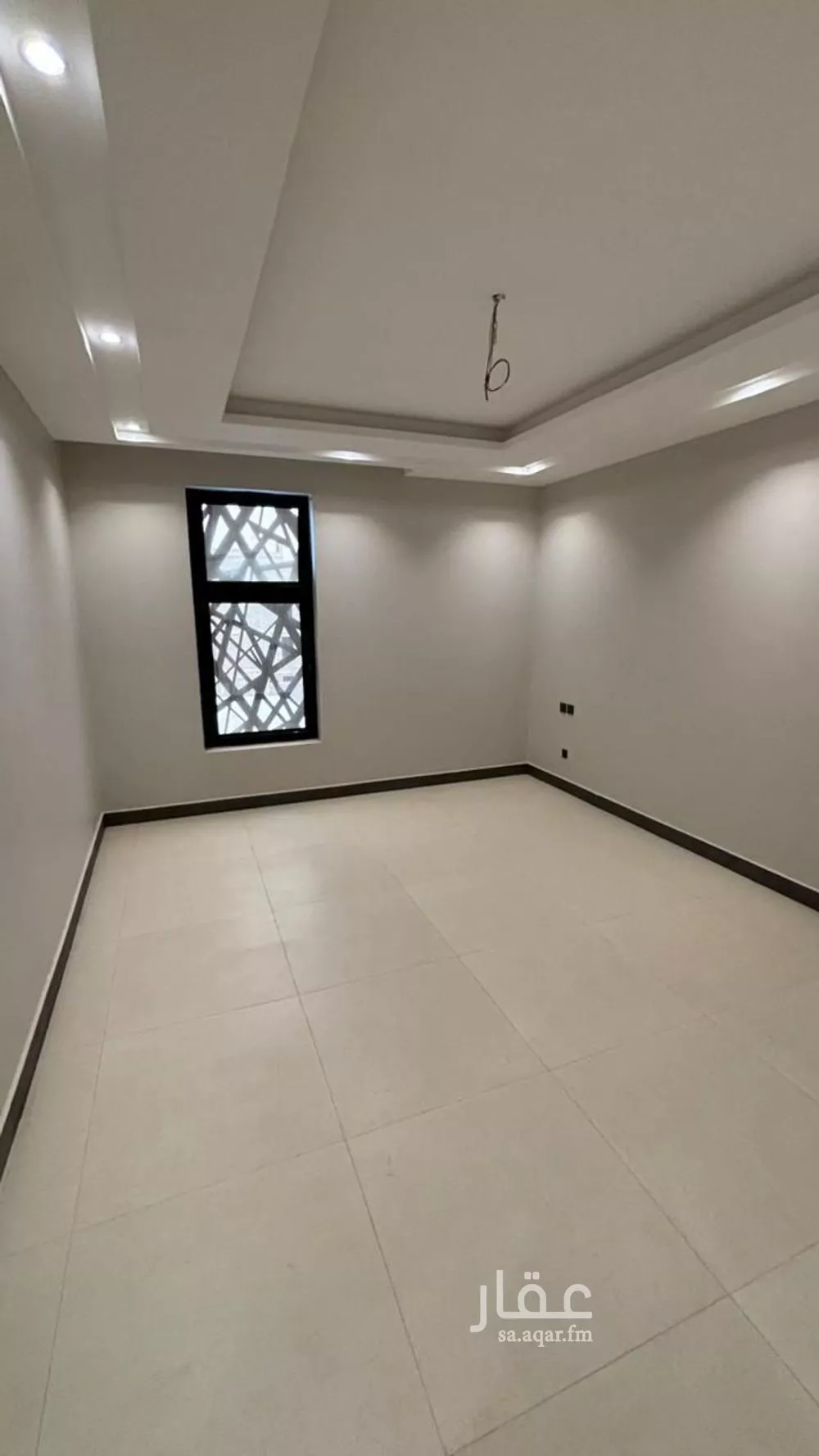 شقة 5 غرف في الغراء 8