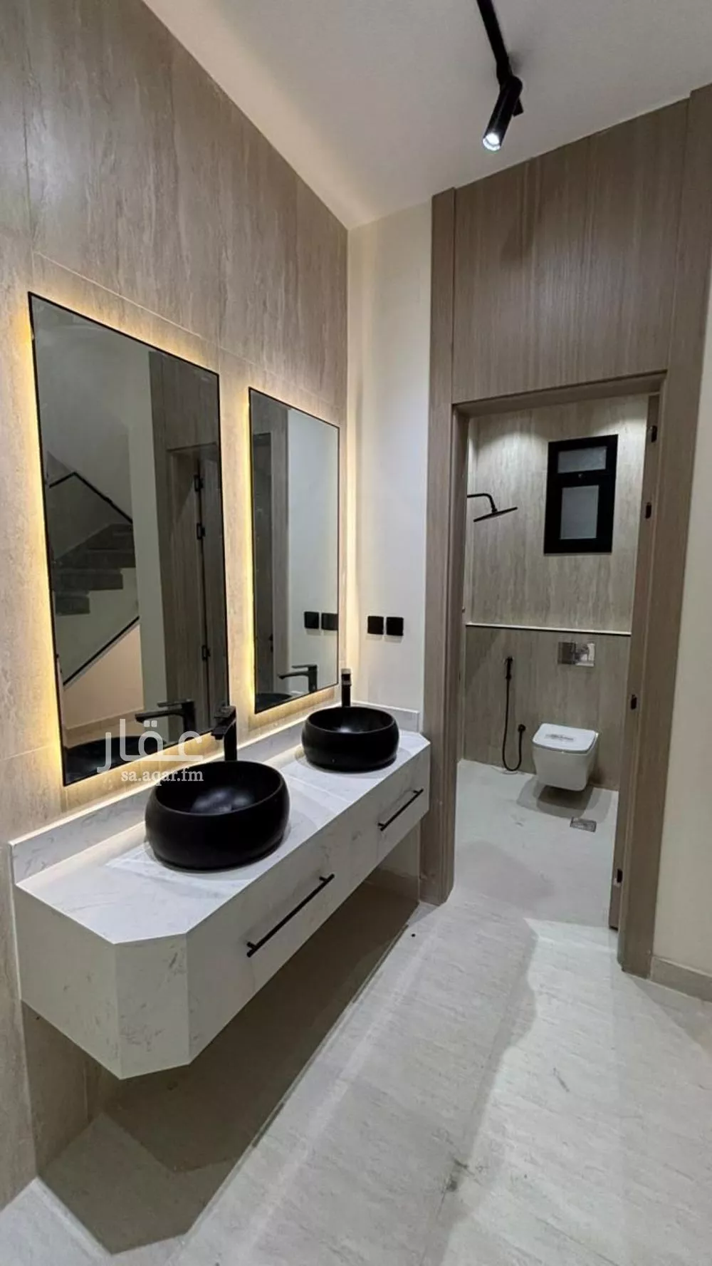 شقة 5 غرف في الدفاع 12