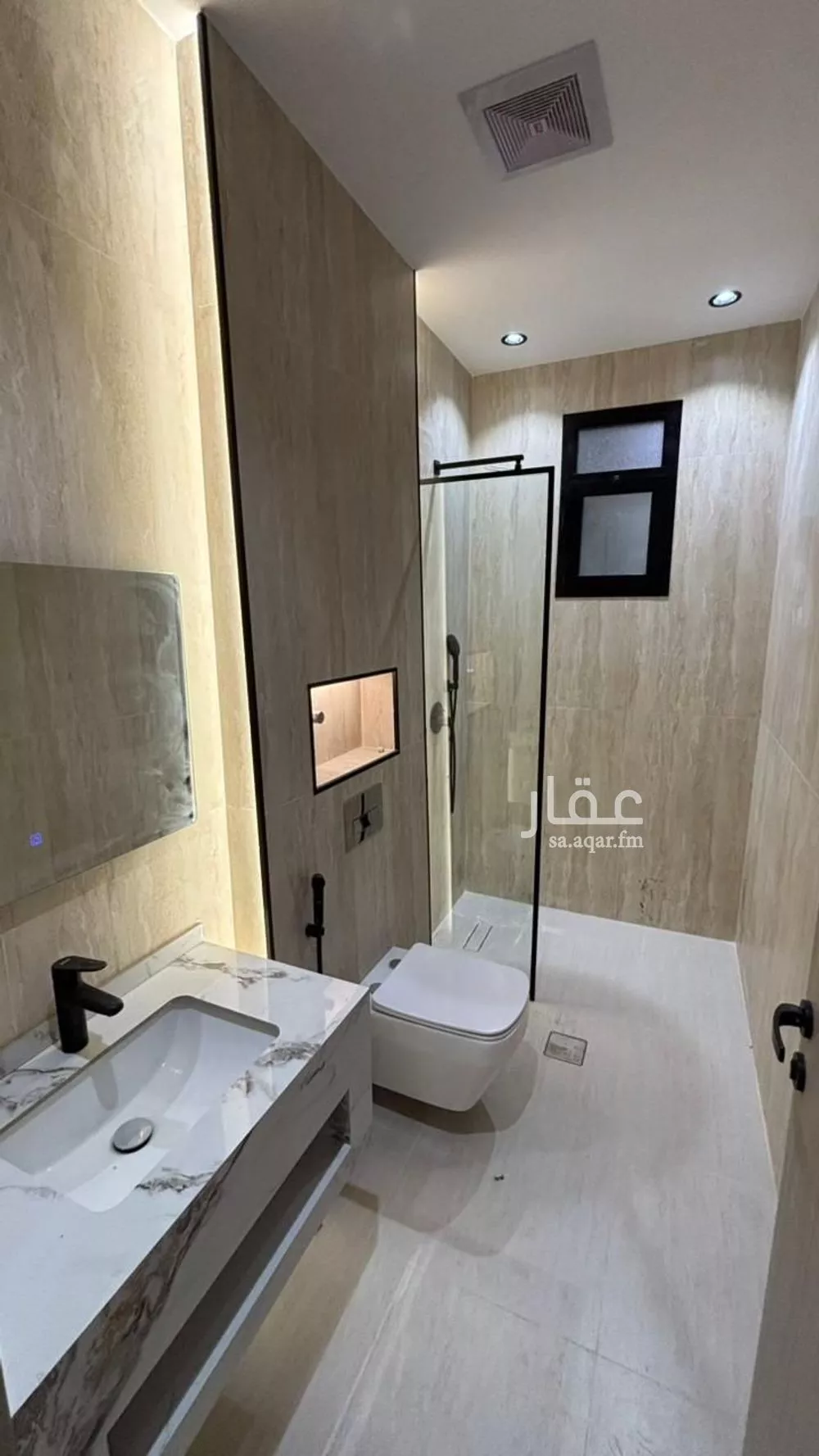 شقة 5 غرف في الدفاع 7