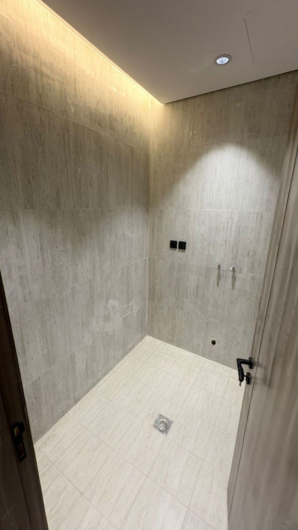 5 bedroom apartment in Warqan, Madinah 14