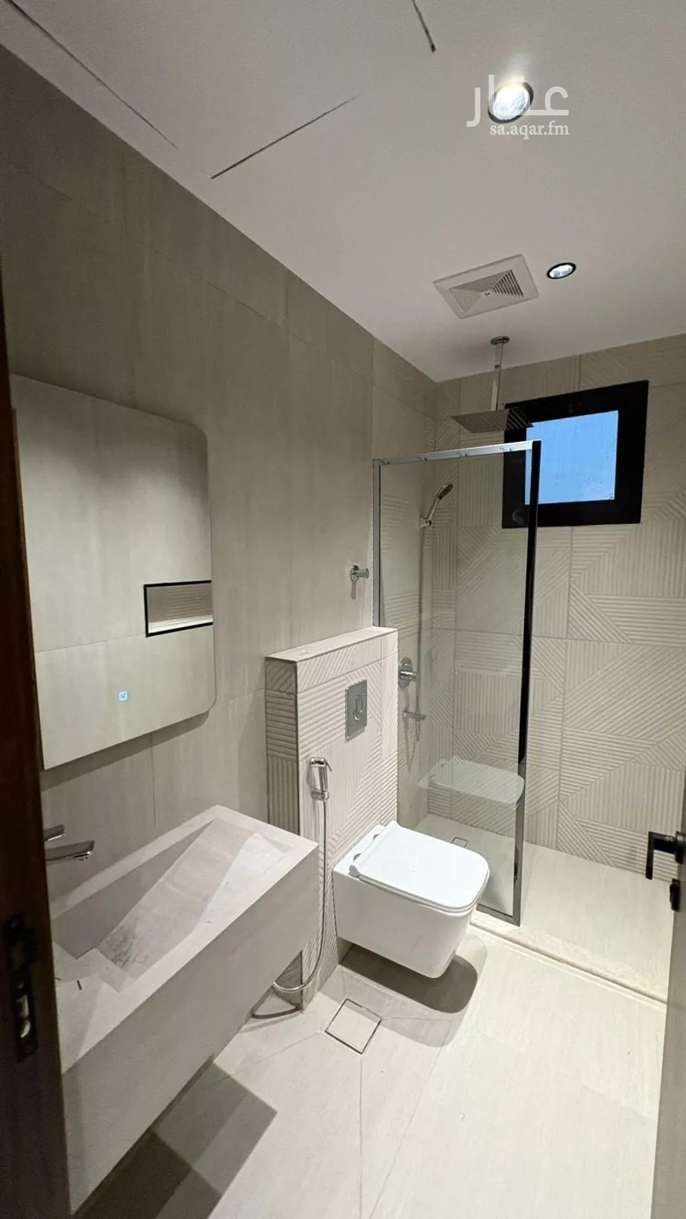 شقة 4 غرف في شوران 12