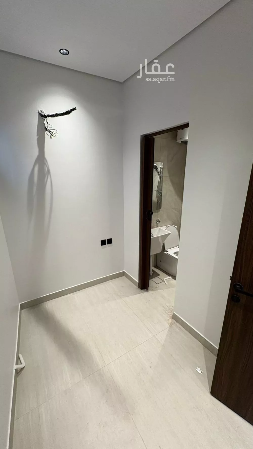 شقة 4 غرف في شوران 14