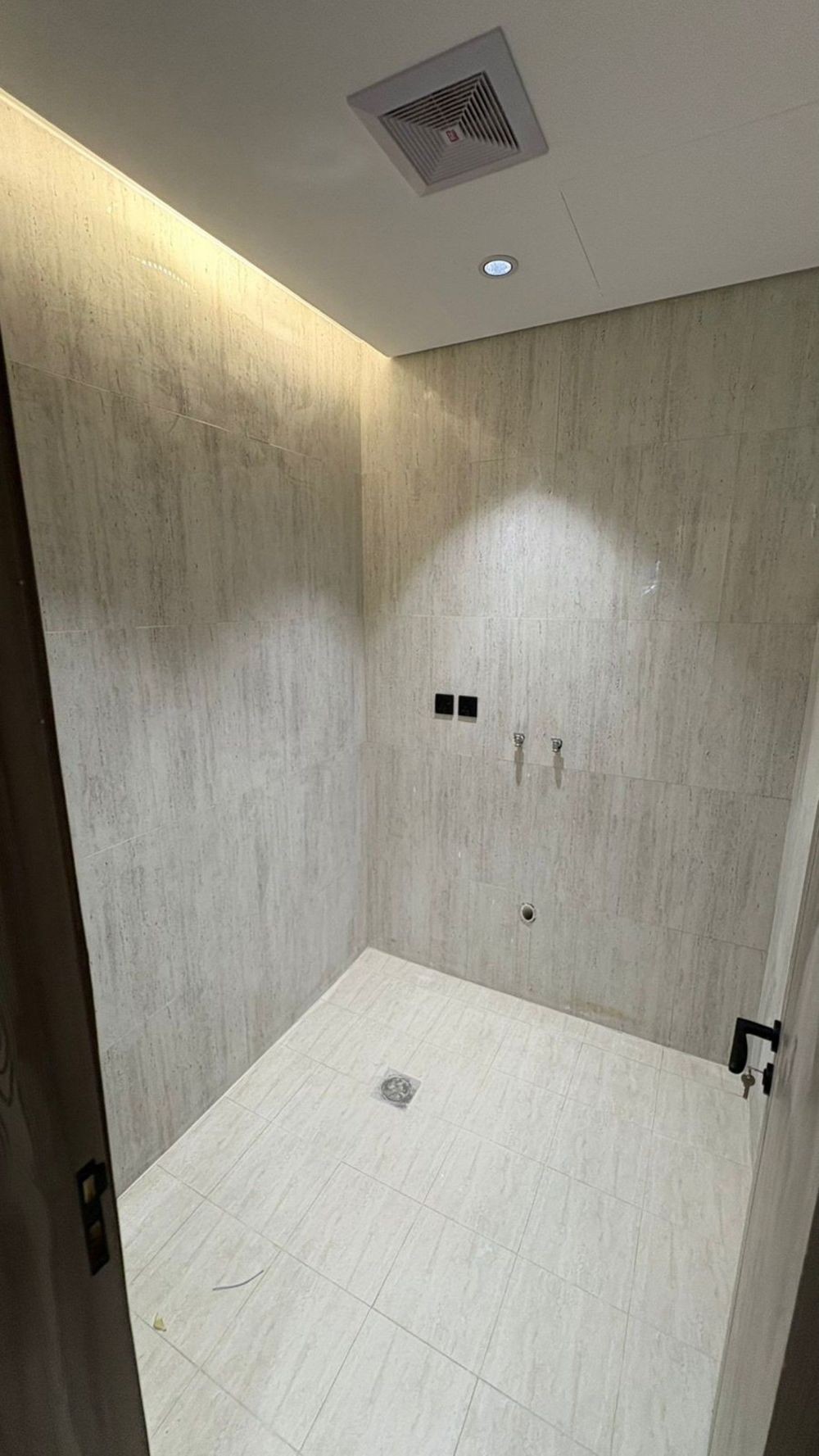 5 bedroom apartment in Warqan, Madinah 8