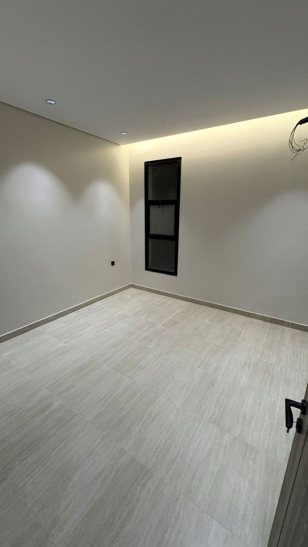 5 bedroom apartment in Warqan, Madinah 9