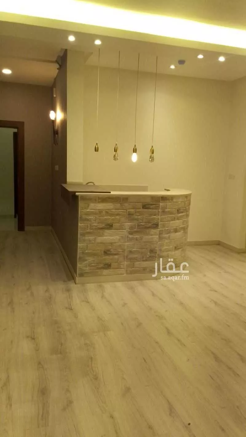 مكتب 61 م² في الملقا 5