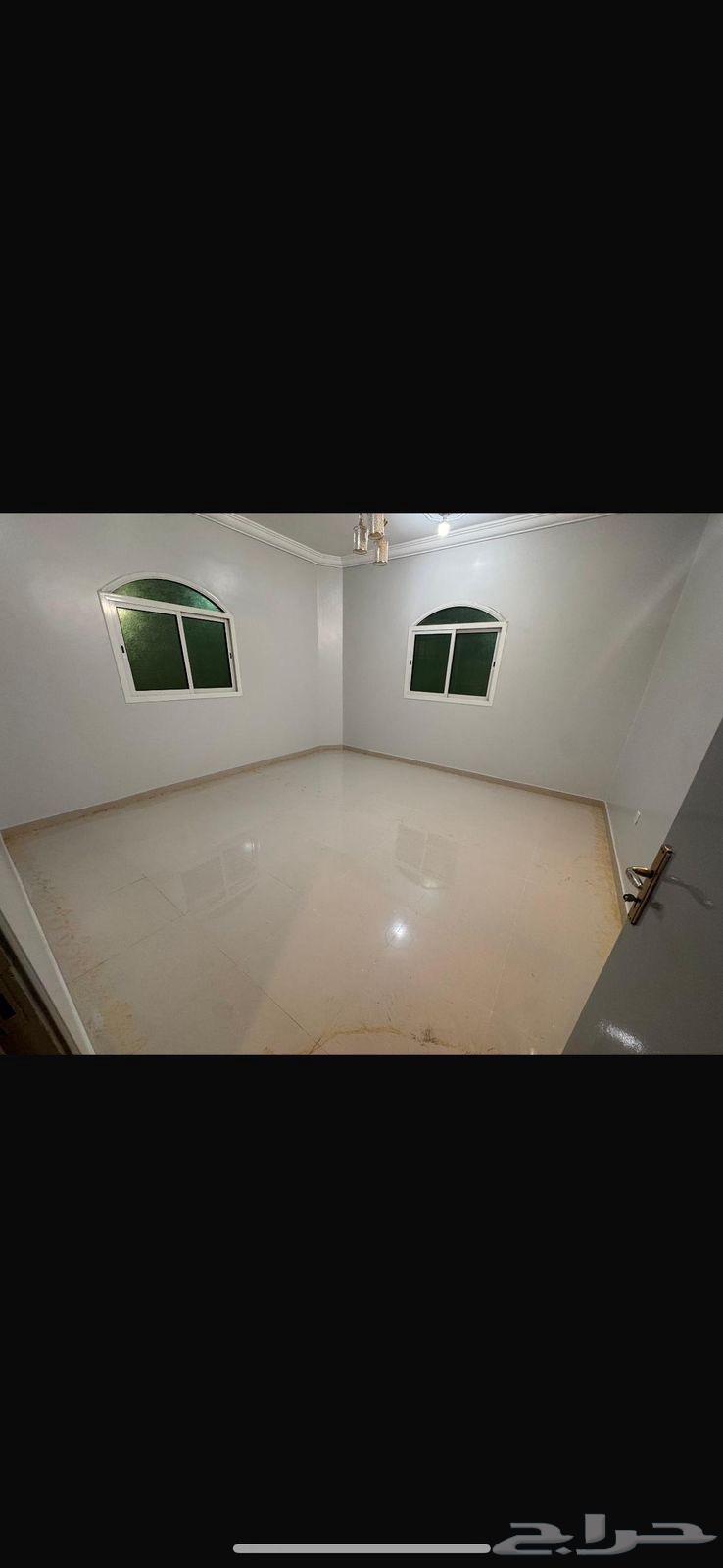 شقة 3 غرف في الرمال 2