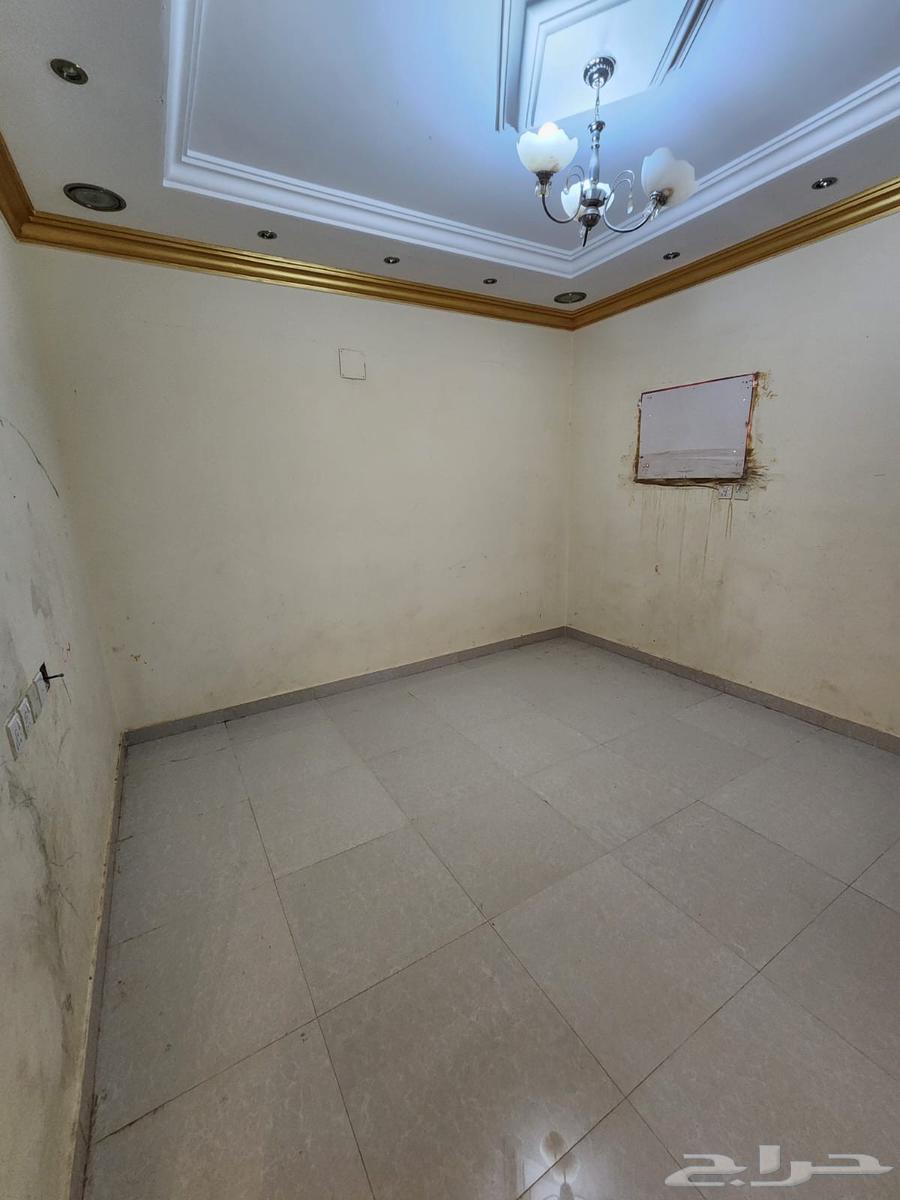 فيلا 4 غرف في ظهرة لبن 5