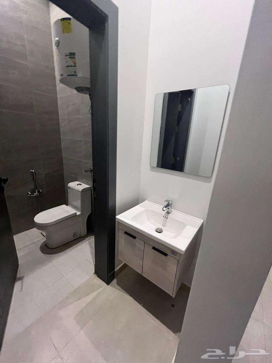 شقة 2 غرف في العارض 3