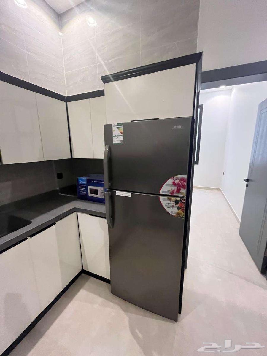 شقة 2 غرف في العارض 6